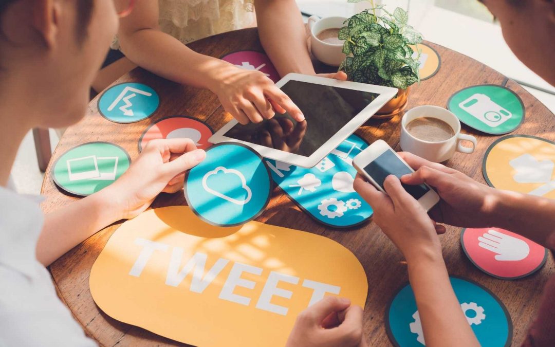What’s Your Tweet Worth? Here’s How To Calculate It & Make Money Tweeting